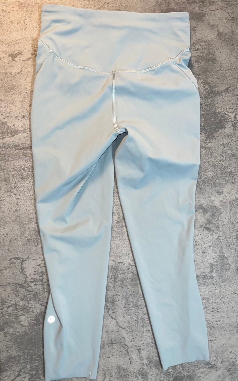Lululemon Size 8 Base Pace High-Rise Crop 23" Light Green